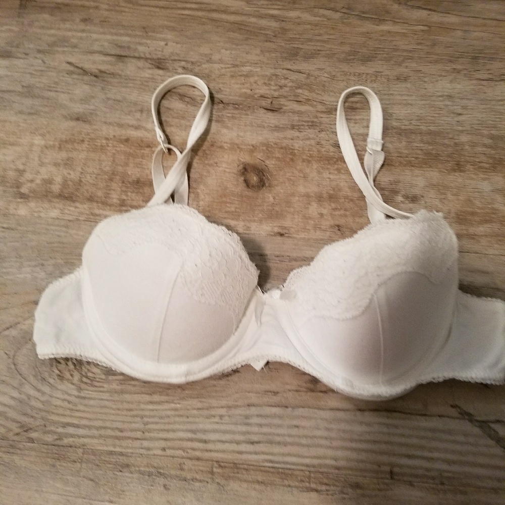Bra